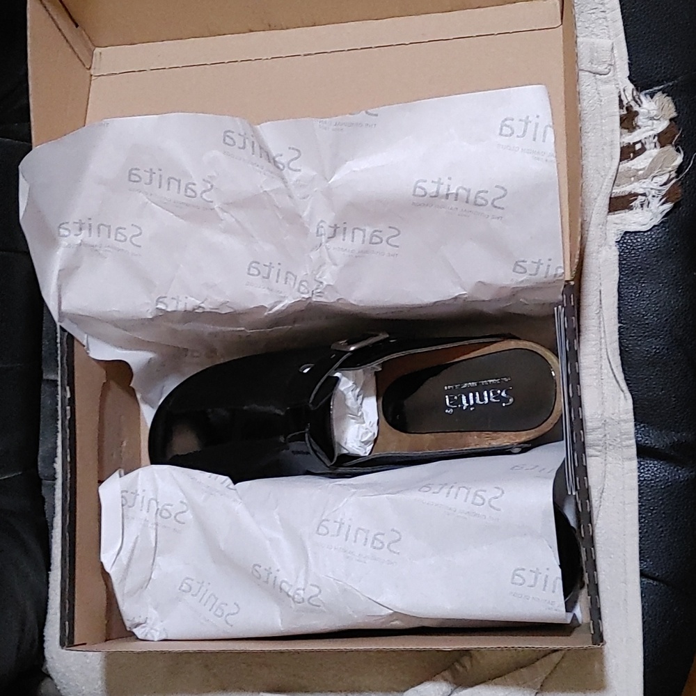Womens dress shoes